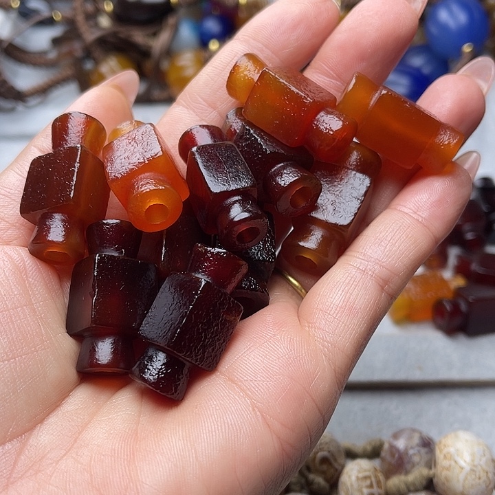 用***9玛瑙/玉髓未镶嵌手链