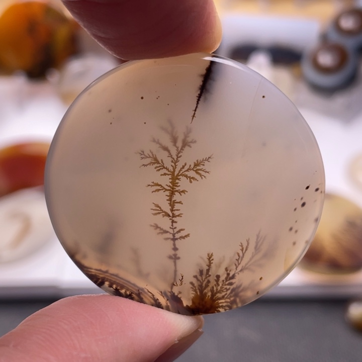 如***戏玛瑙/玉髓未镶嵌吊坠(不含链)