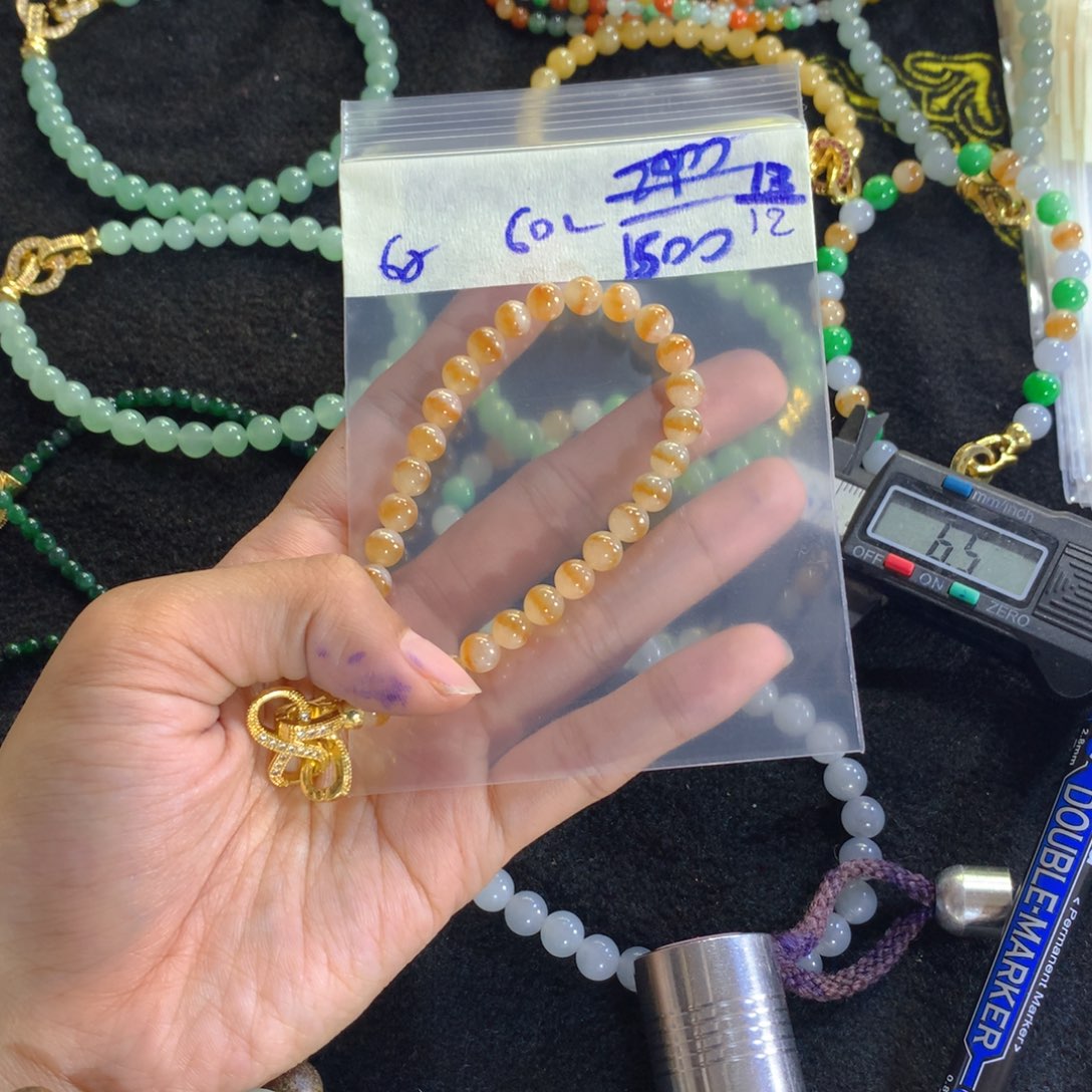 未镶嵌定制翡翠天然缅甸翡翠