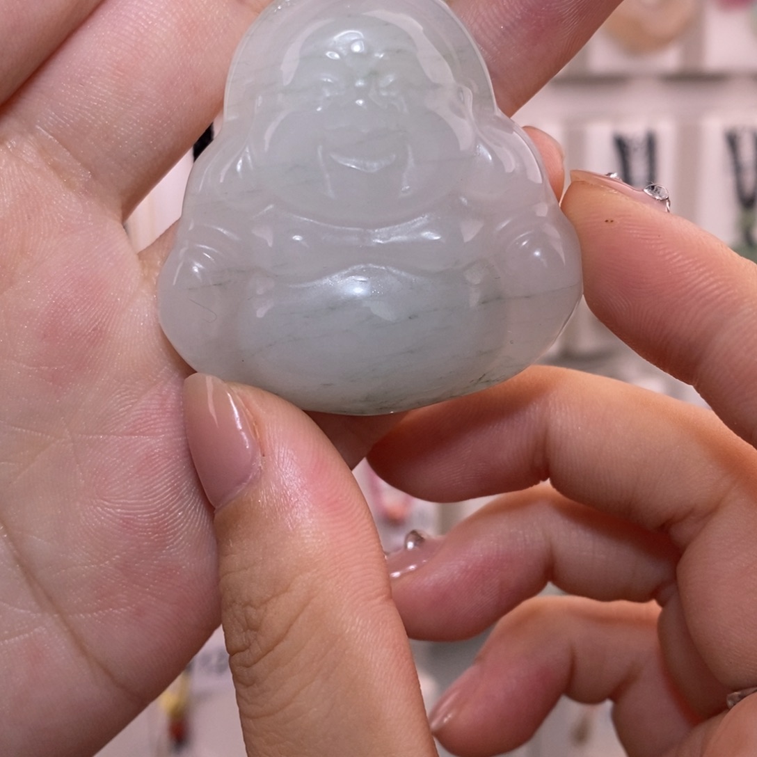 颈饰未镶嵌石英质玉