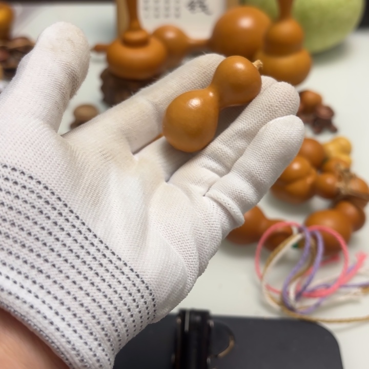 飞***扬天然手捻老皮葫芦