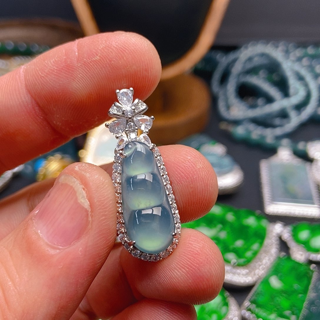 翡翠吊坠(不含链)未镶嵌468吊坠