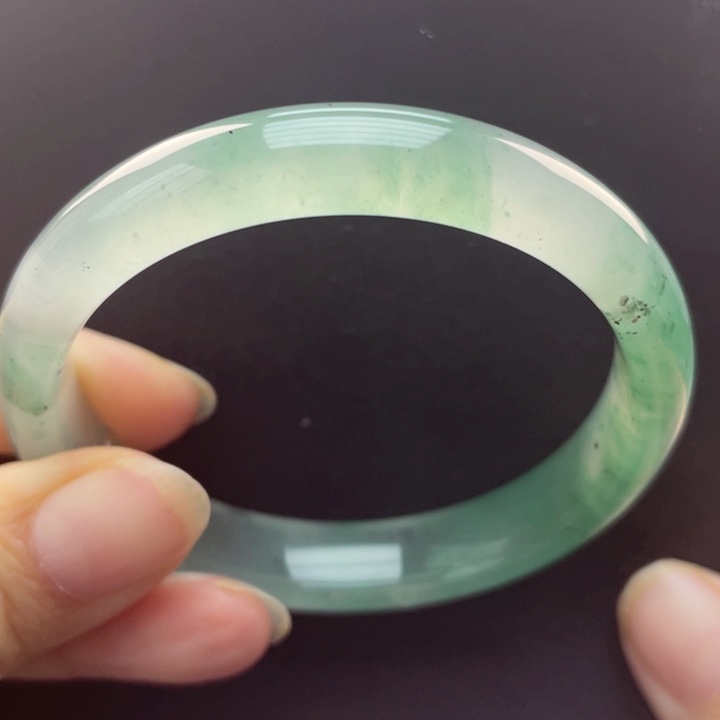 石英质玉手镯未镶嵌53-54