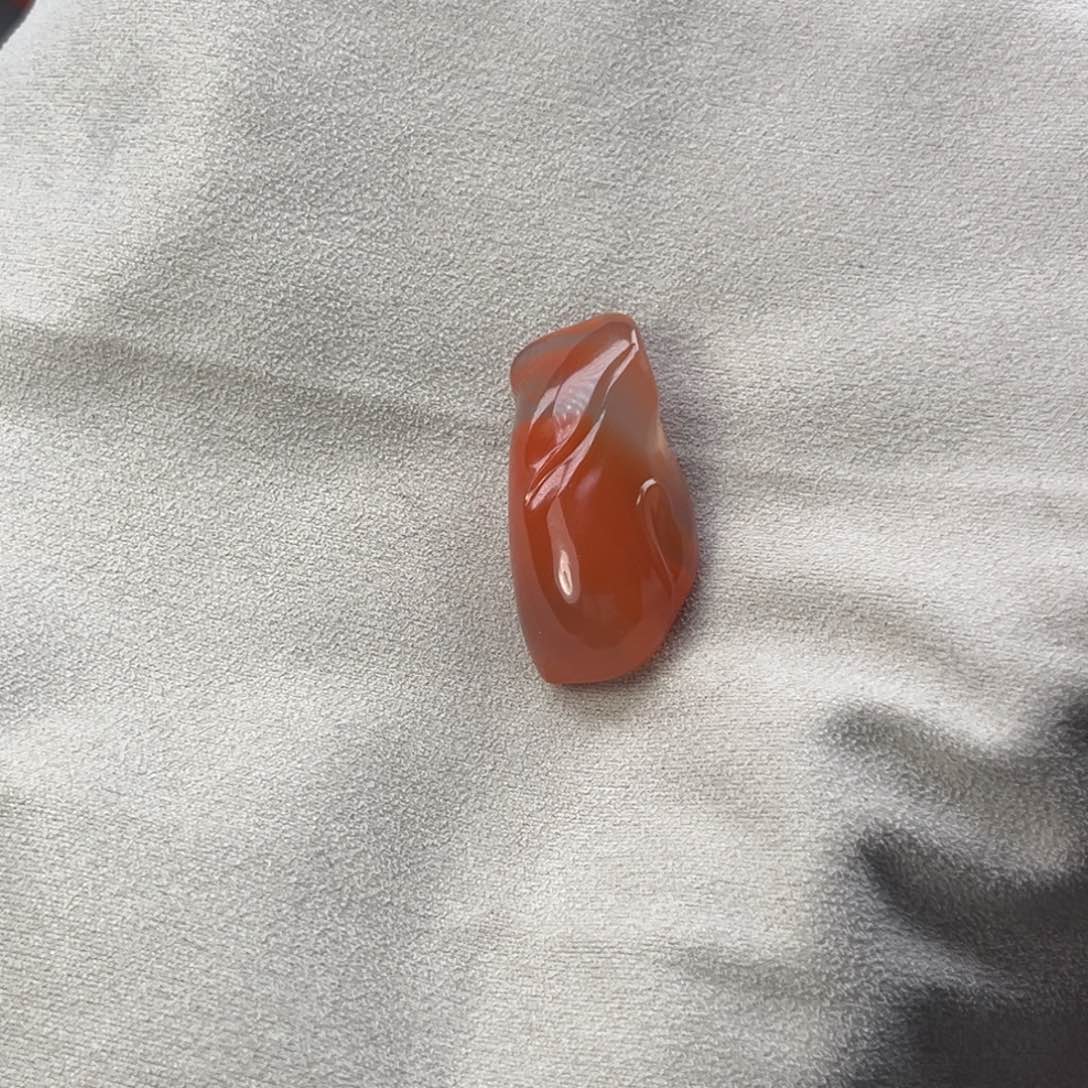 南红玛瑙未镶嵌手链