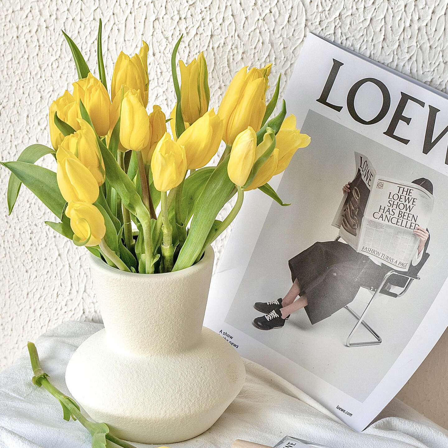 麦田郁金香黄色水培鲜花带包装醒花勤剪根部防止弯头