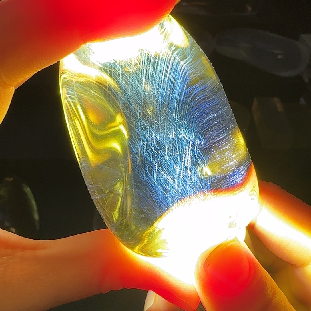 水晶天然摆件未镶嵌