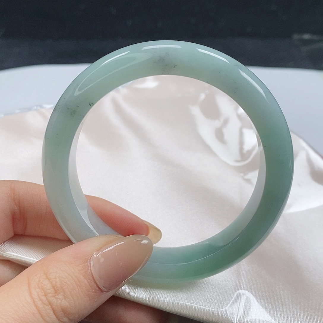 【闪购商品】翡翠手镯未镶嵌326号