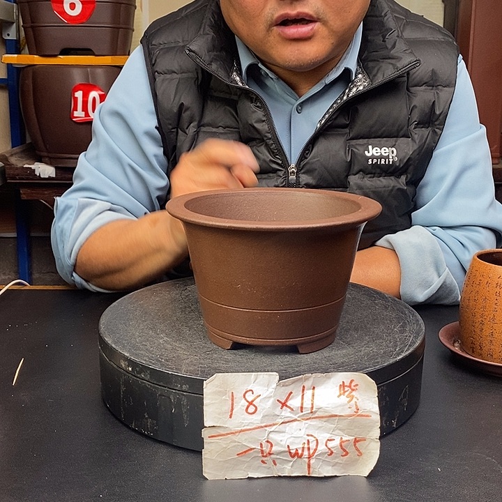 紫砂花盆货号一只WP555