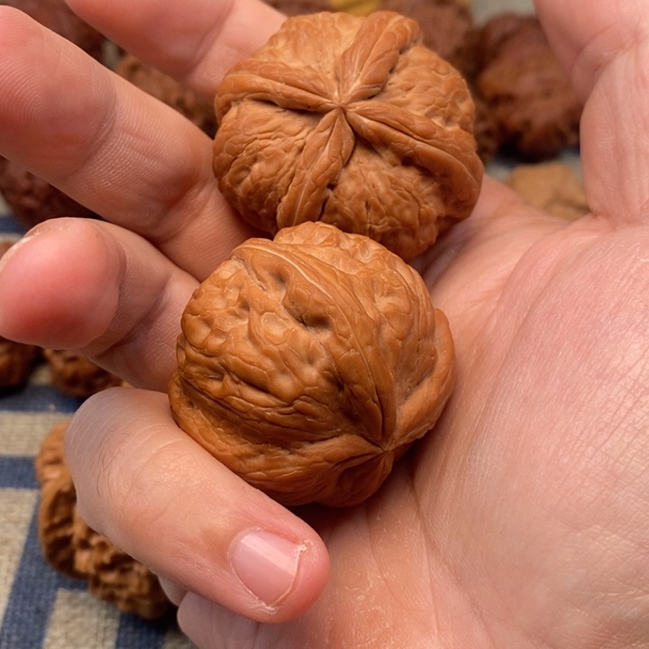 文玩核桃把件皮***粥核桃