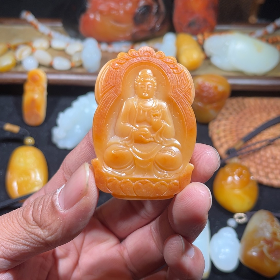 和田玉颈饰未镶嵌永**弃