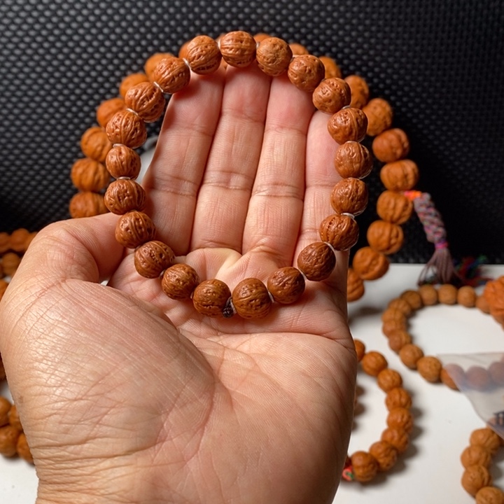 文玩核桃手串我****6小核桃1