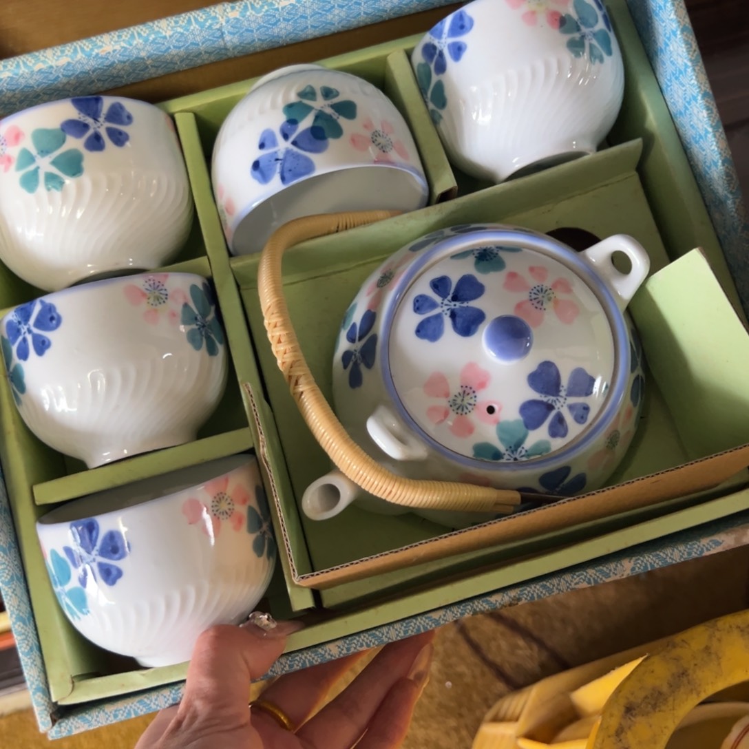 文锦阁瓷器商行直播中
