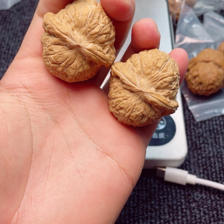 嗨***皓文玩核桃吊坠南瓜