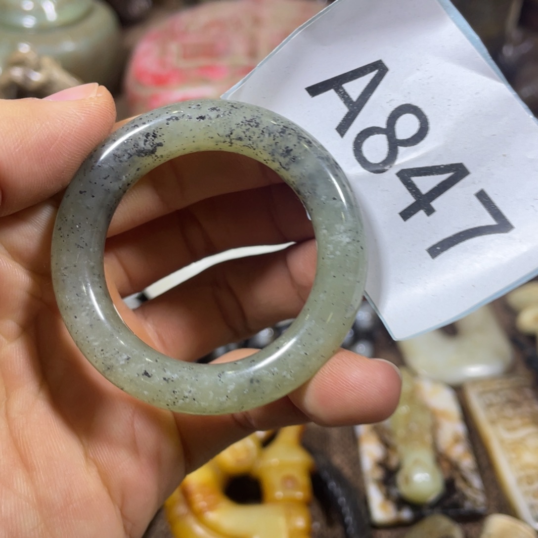 和田玉吊坠(不含链)未镶嵌