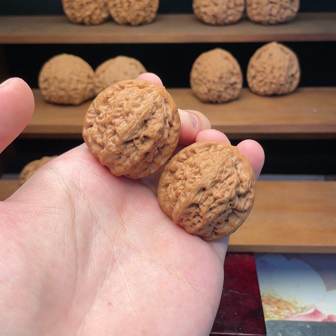 文玩核桃把件@*@39毕业金公子