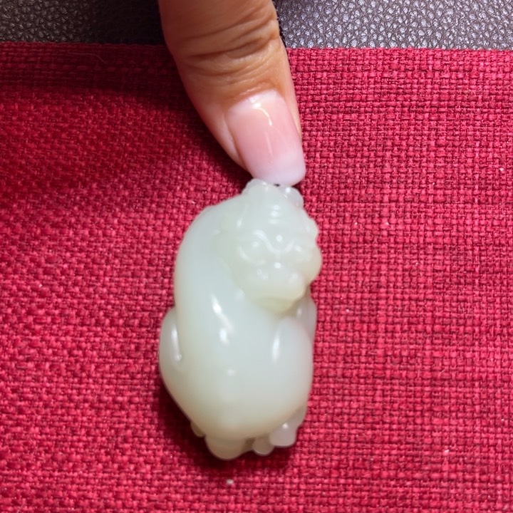 和田玉挂件未镶嵌貔貅