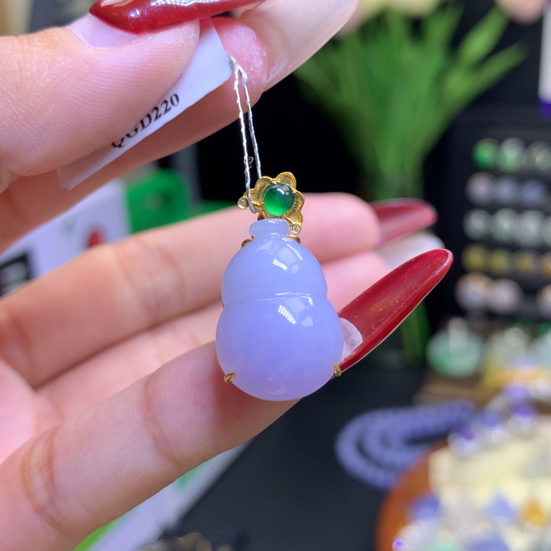 翡翠颈饰18K金镶嵌天然