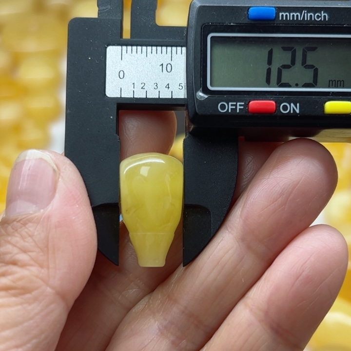 琥珀（矿物珀）裸石未镶嵌