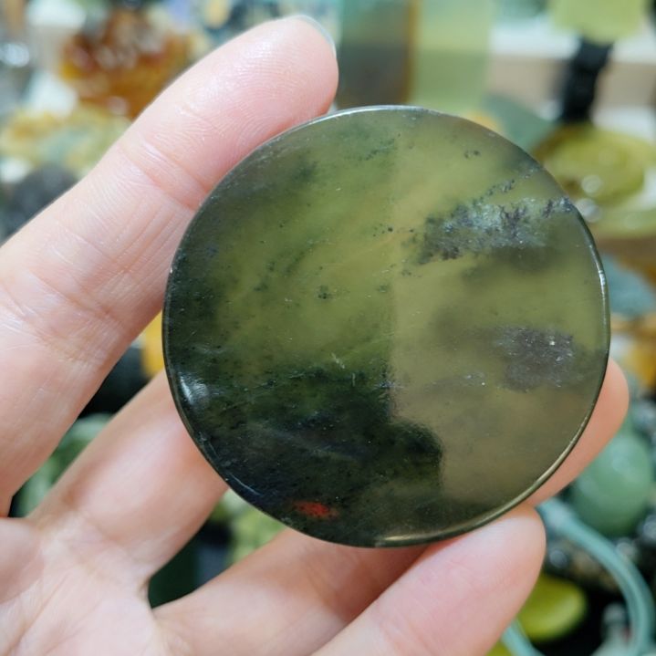 岫玉未镶嵌挂坠款式