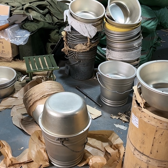 【闪购商品】用****8三个34cm铝盆