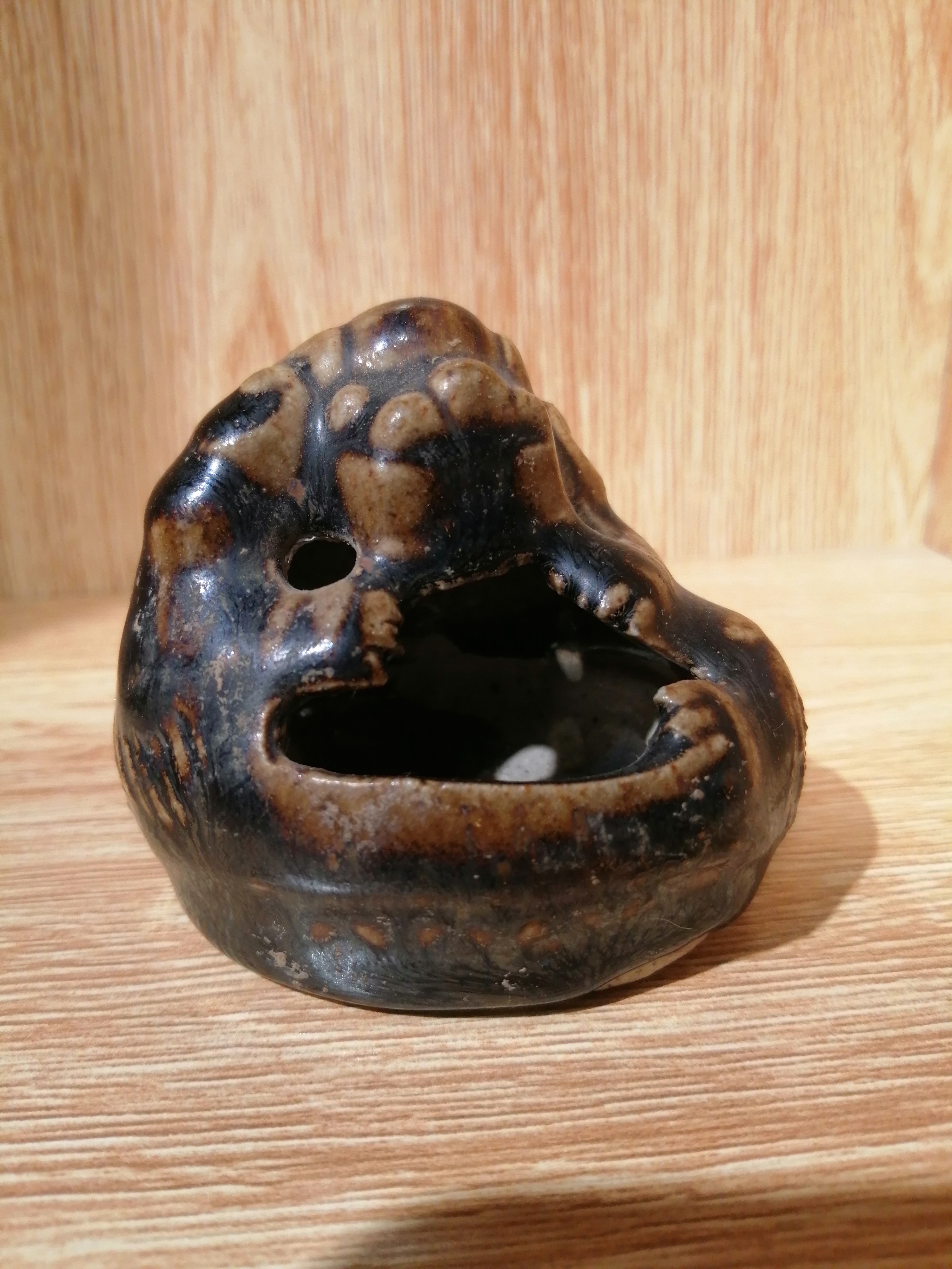 磁州窑水滴，文房用品，造型古朴，包浆醇厚