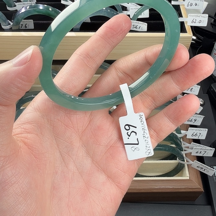 翡翠手镯未镶嵌X****e65.78