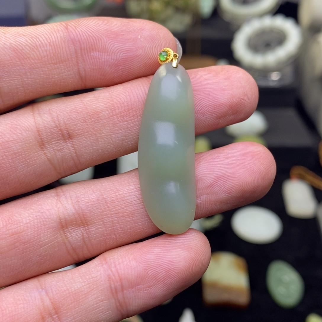 和田玉18K金镶嵌吊坠(不含链)