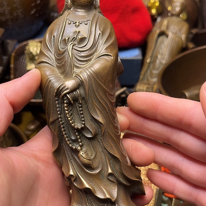 精美铜器批发档口