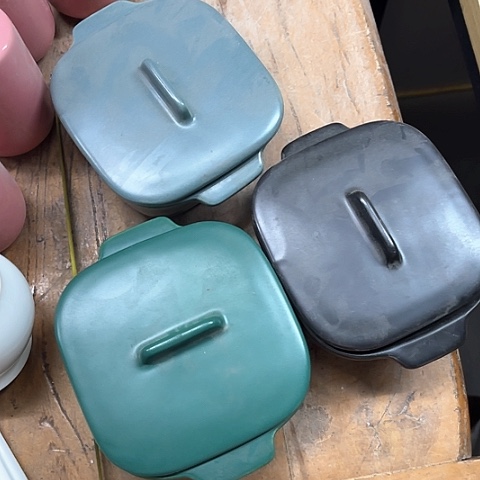 微瑕，不能明火，口径10，高度5，3套