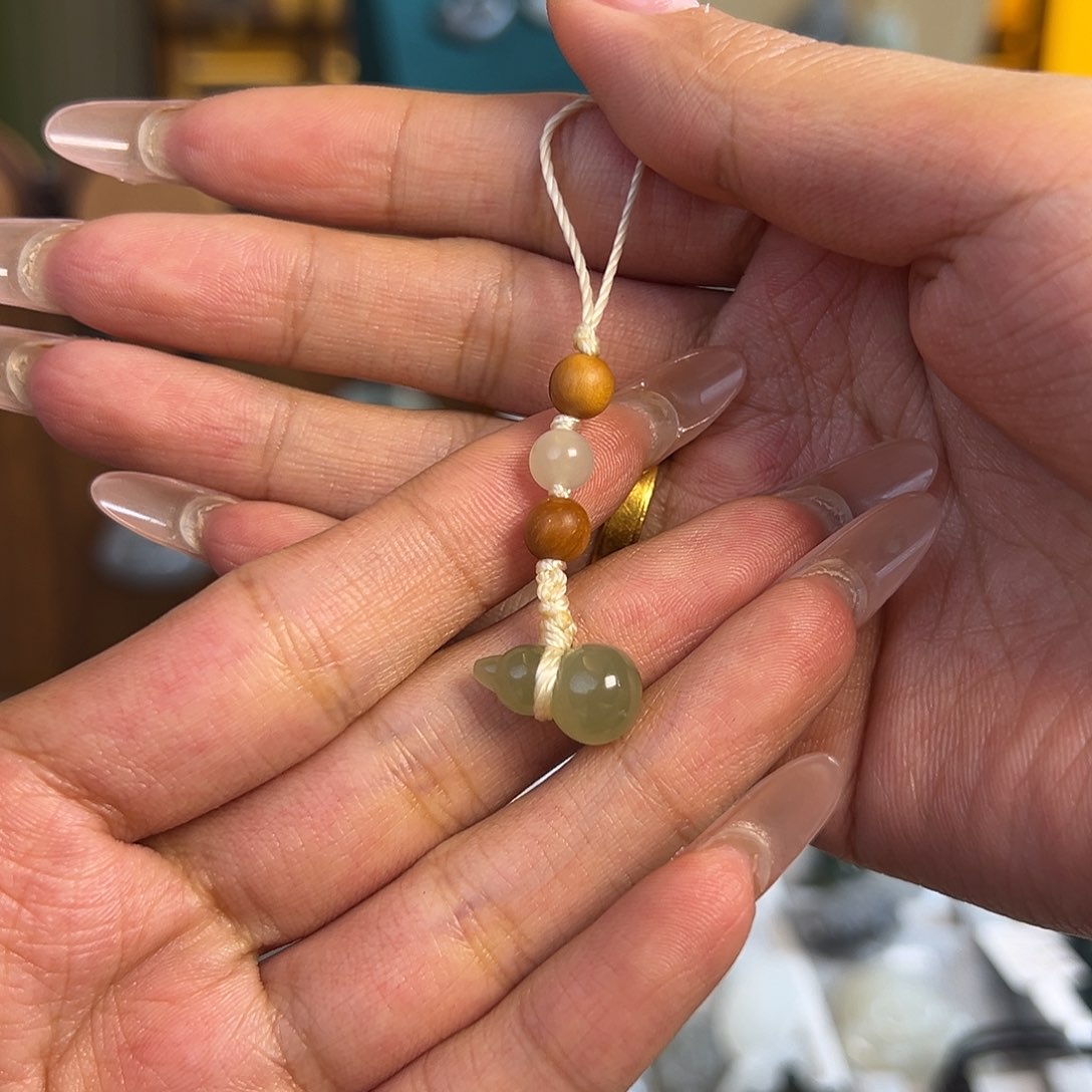 和田玉项链未镶嵌