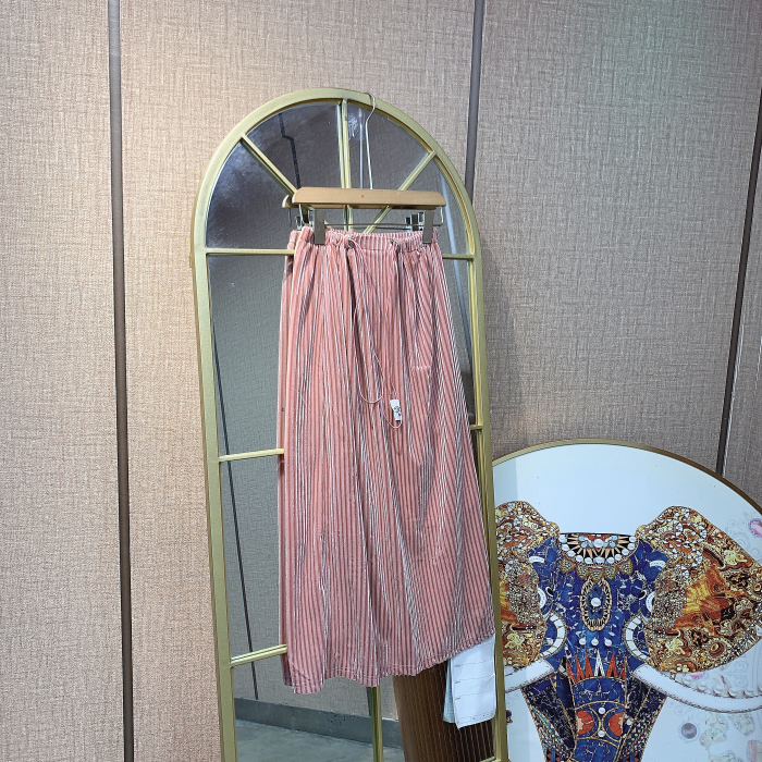 BN895孕妇粉色半身裙90-130