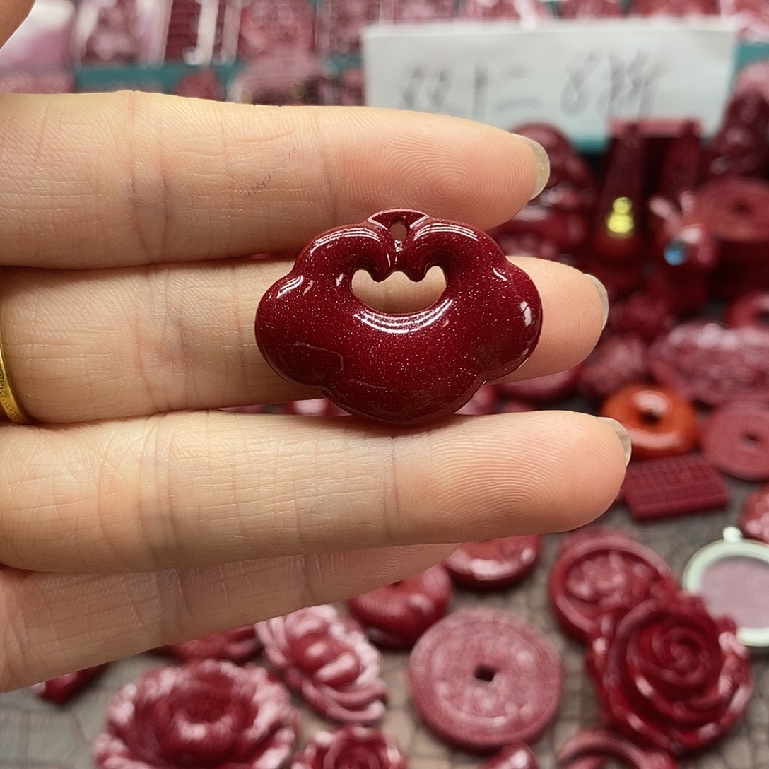 天然辰砂朱砂吊坠