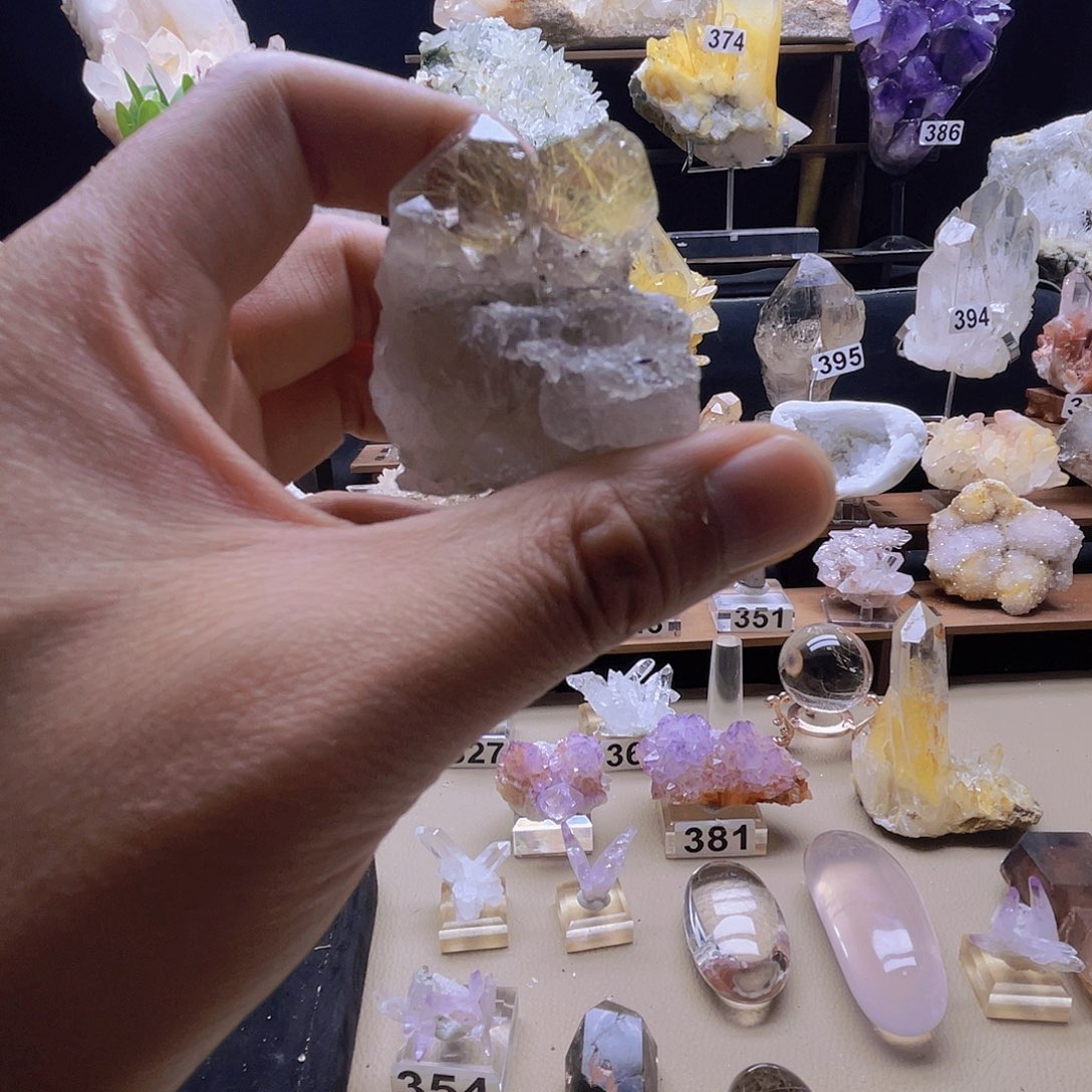 皛***妮石材发晶         