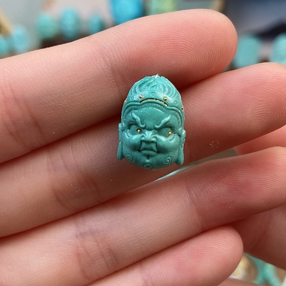 绿松石雕刻未镶嵌