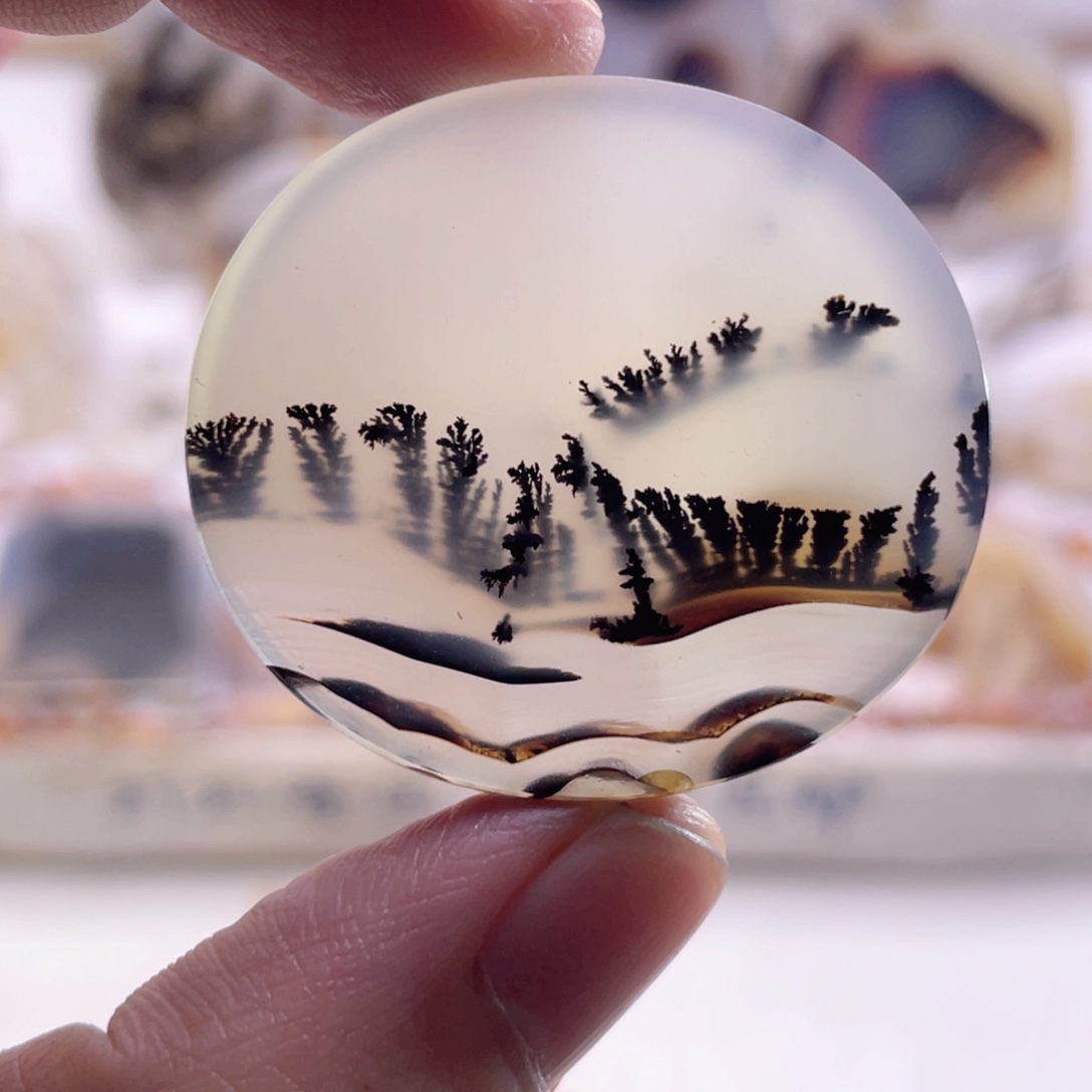 玛瑙/玉髓未镶嵌珠宝奇石