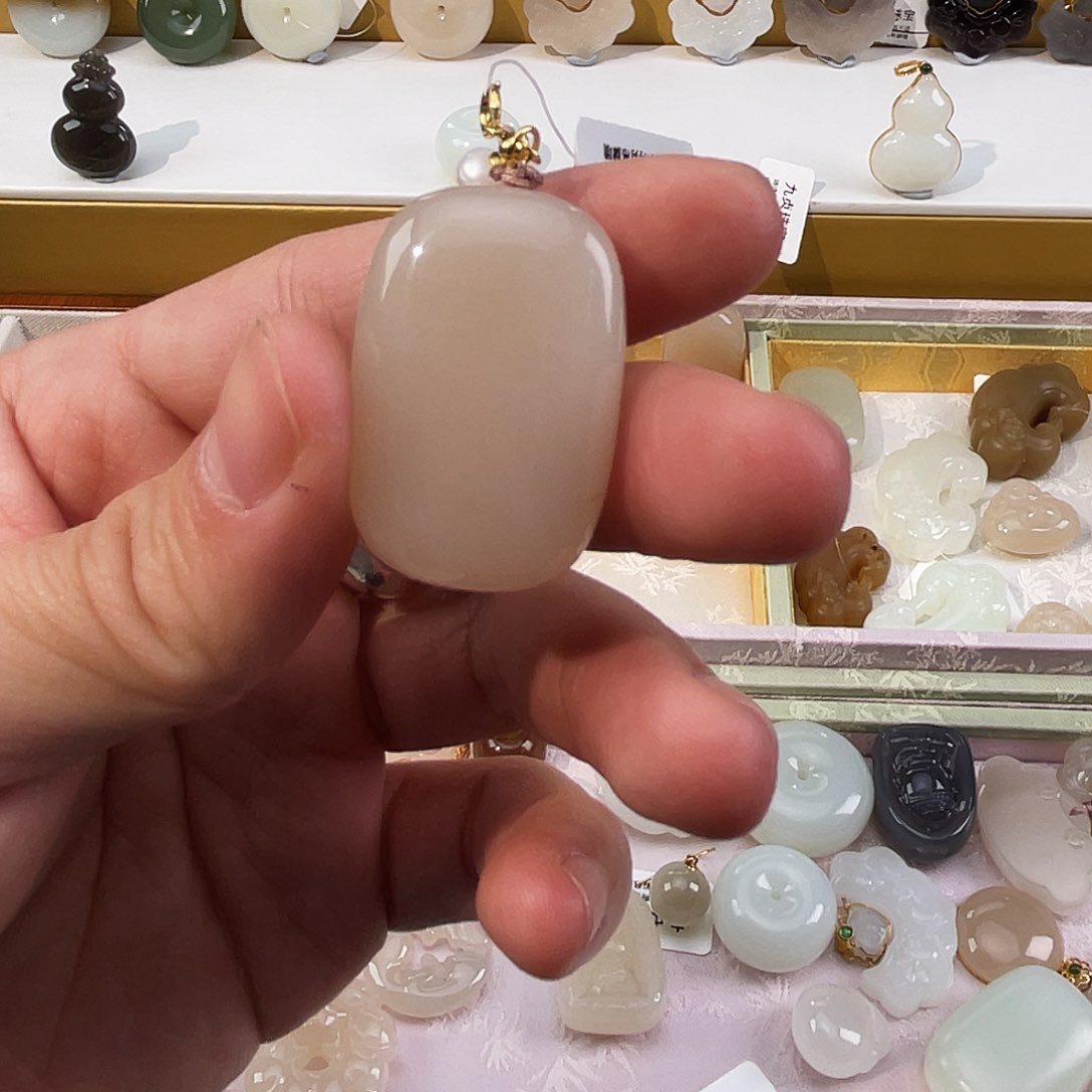 和田玉颈饰未镶嵌F