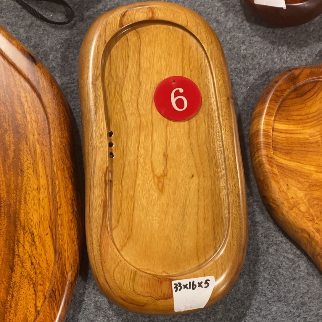 香樟木自然随形茶盘33-16-5