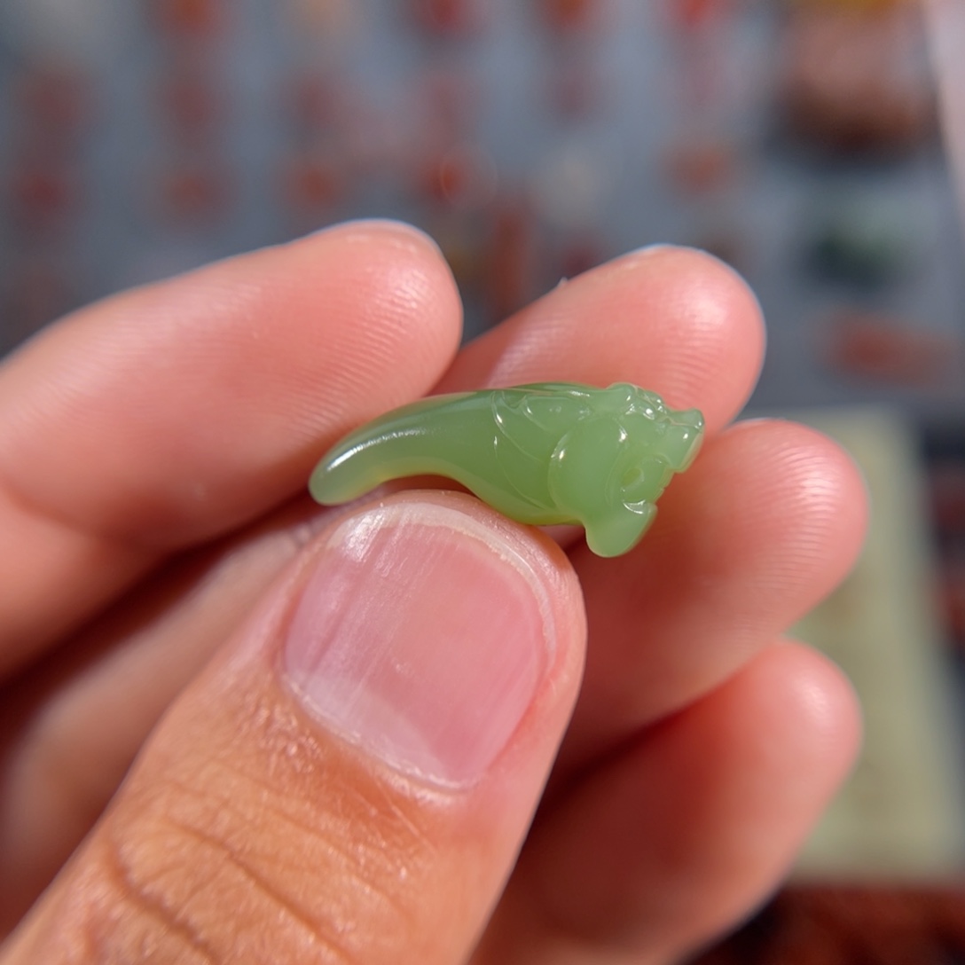 和田玉（碧玉）貔貅卡子侧挂19.9*8.3未镶嵌