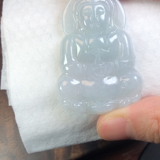 翡翠未镶嵌颈饰缅甸A货，每天下午1点半开播