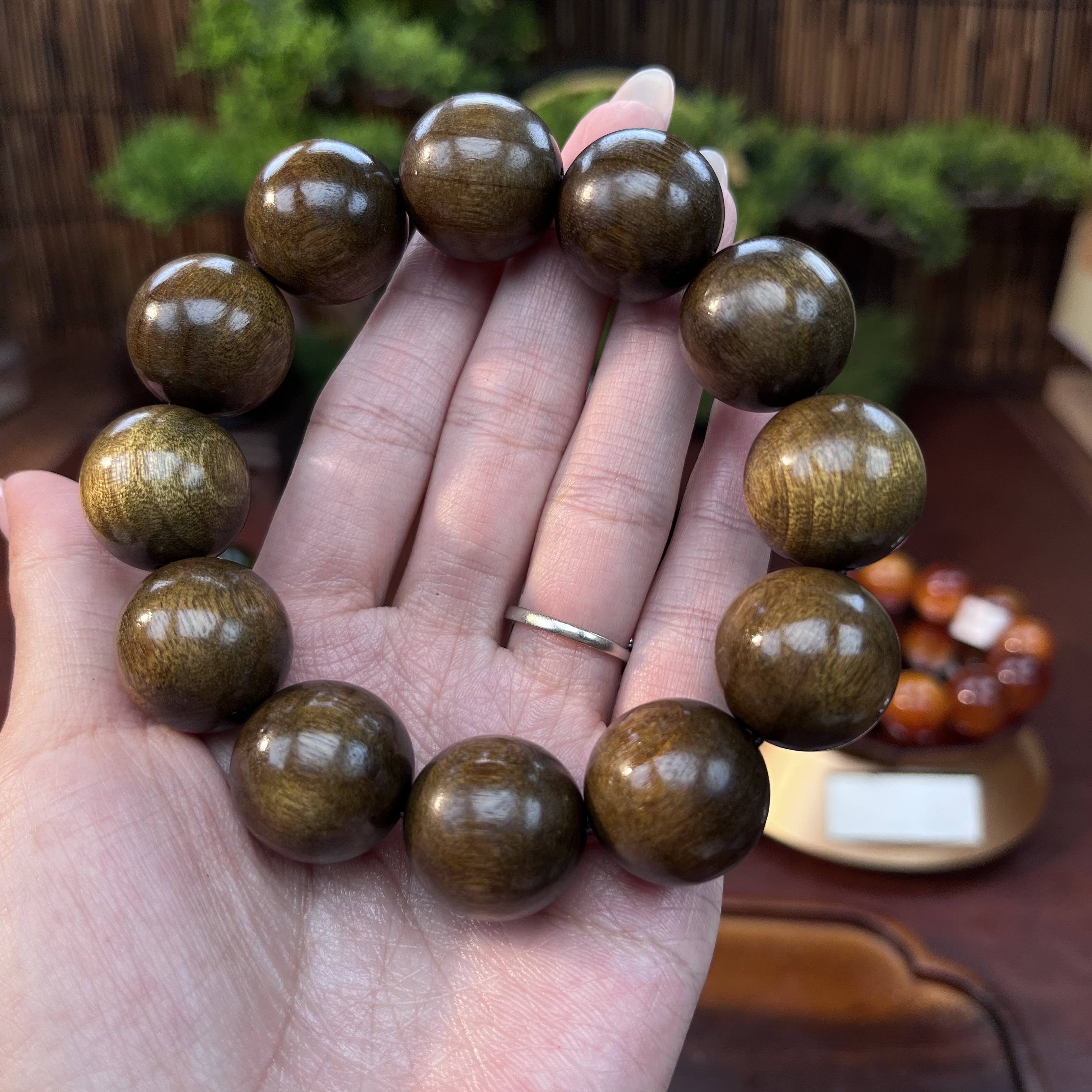 2.0 金丝楠乌金料手串（809）