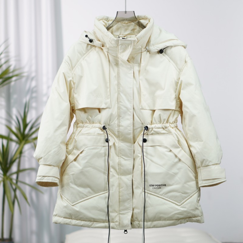 莉推荐 朗S系列  F084  女装秋冬保暖羽绒服杏仁米8Q523Y506