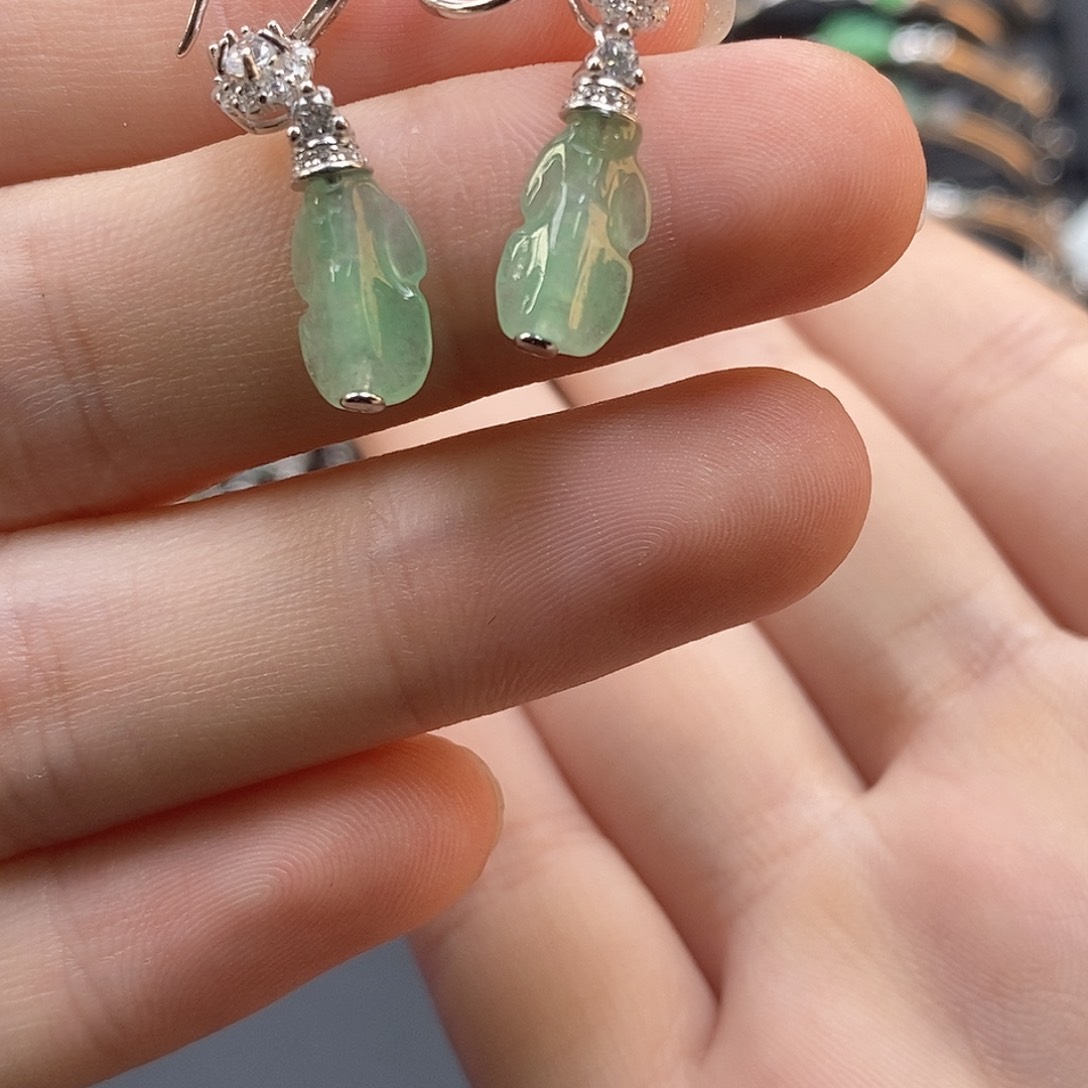 颈饰银S925镶嵌翡翠17734