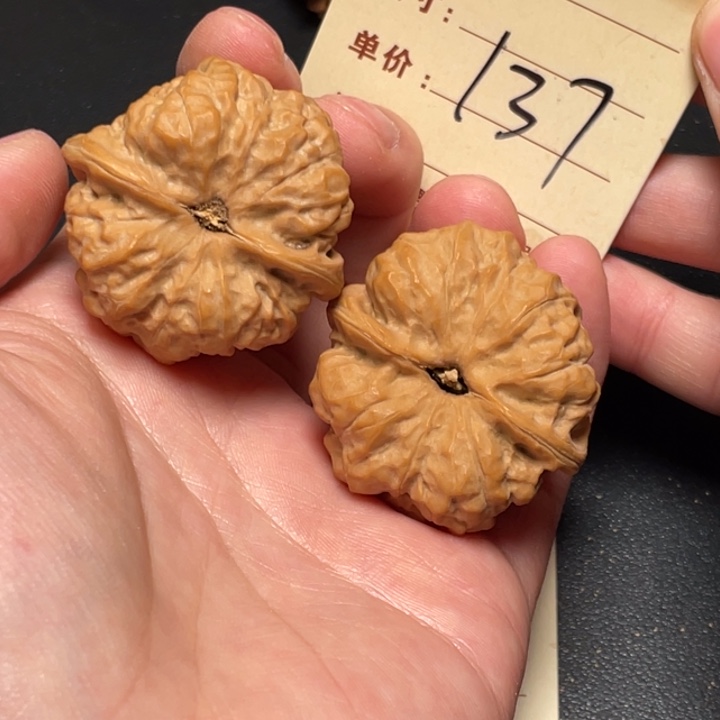 把件文玩核桃蛙蛙40尺白茬137