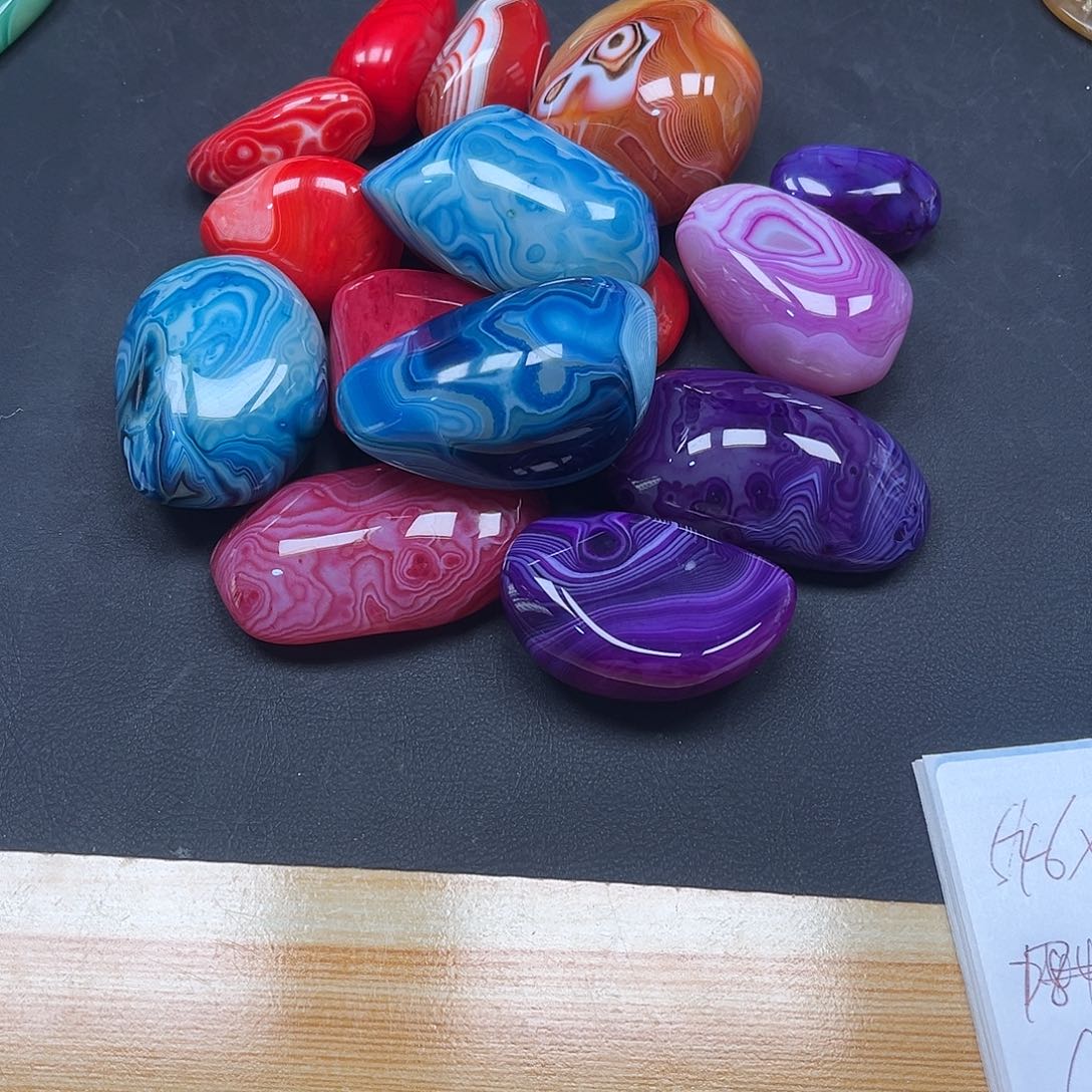 1***3玛瑙/玉髓未镶嵌珠宝奇石