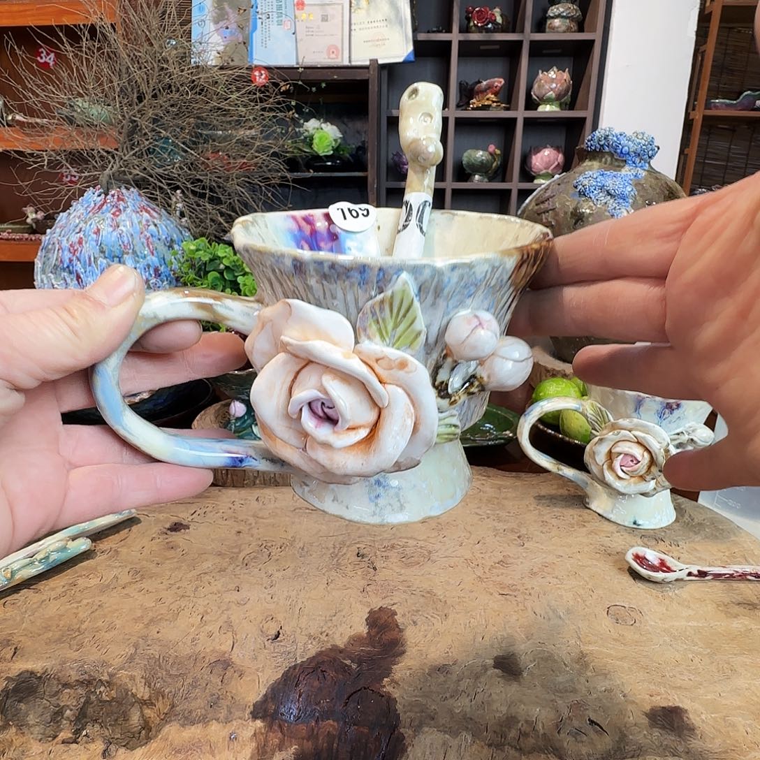潘****纯手工咖啡杯，餐具