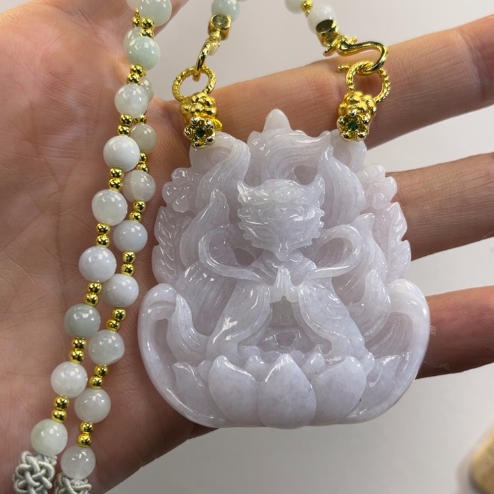 翡翠吊坠(赠链)未镶嵌代编织