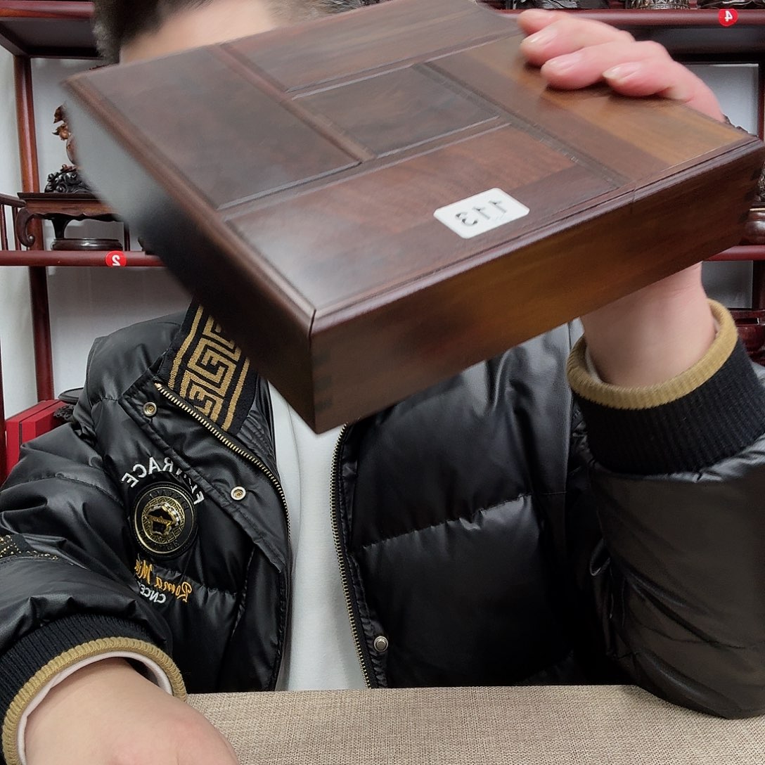 出***草大红酸枝工艺品底座