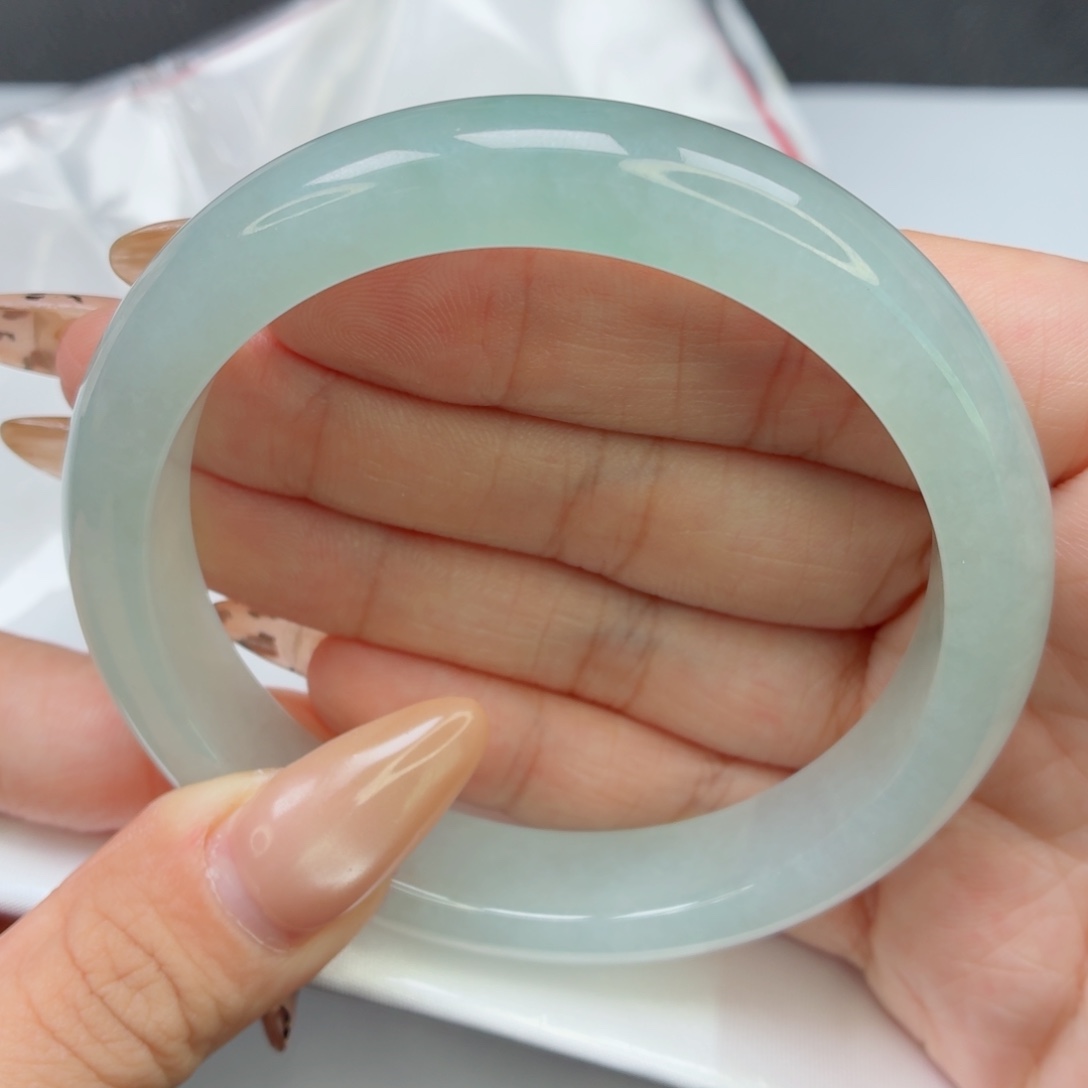 未镶嵌手镯翡翠33