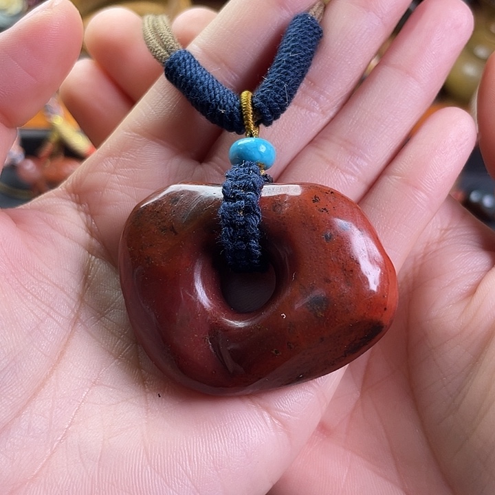 *****南红玛瑙未镶嵌颈饰