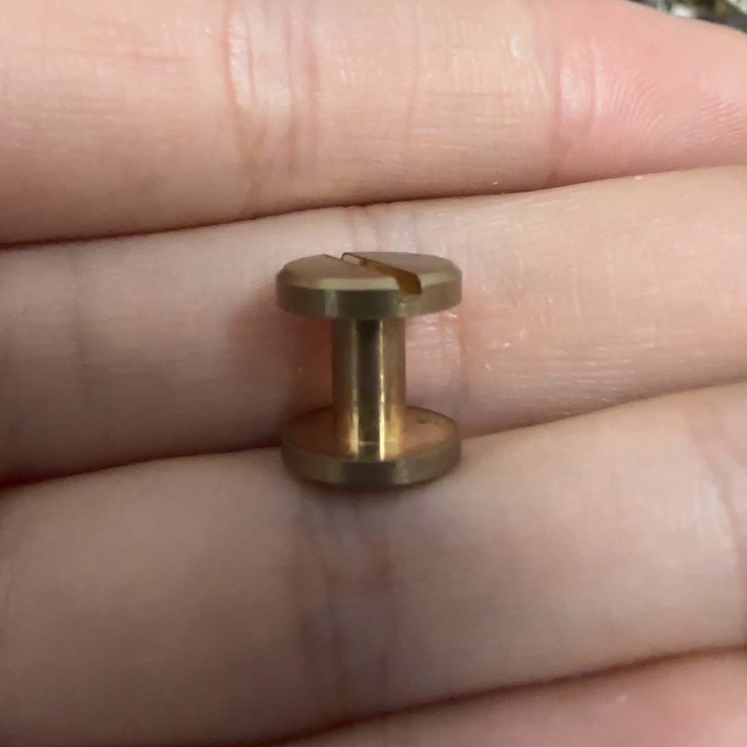 0.5高黄铜12元10个